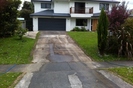 Chemical Cleaning Driveway (Before)