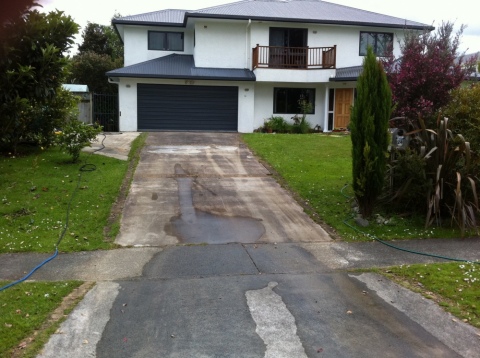 Chemical Cleaning Driveway